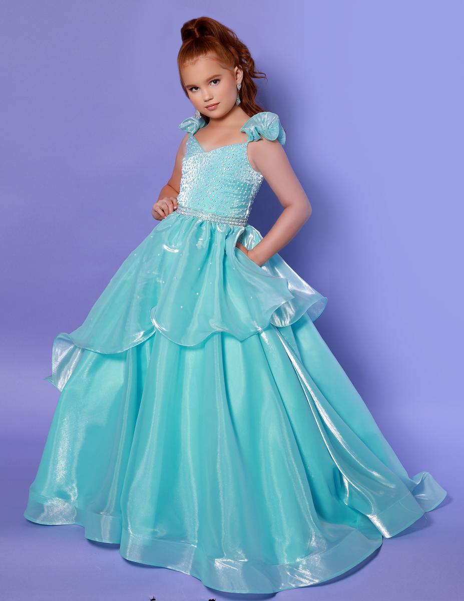2 cute princess pageant dresses 2 Cute Princess