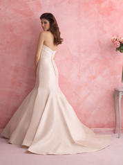 2803 Champagne/Ivory/Silver back