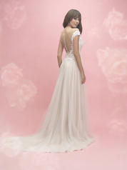 3052 Ivory/Nude/Silver back