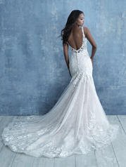 9725 Champagne/Ivory/Nude back