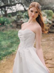 R3972  