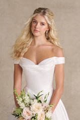 R3982  