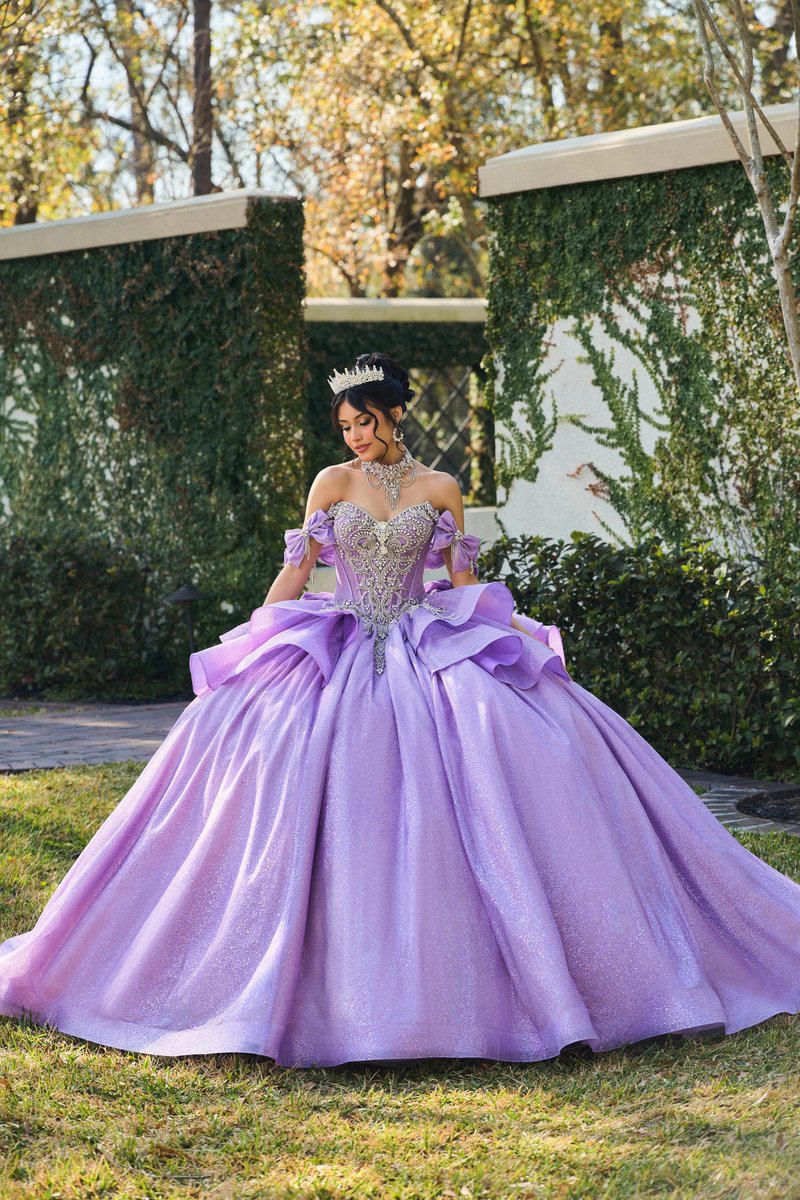 Amabella Quinceanera Q1119