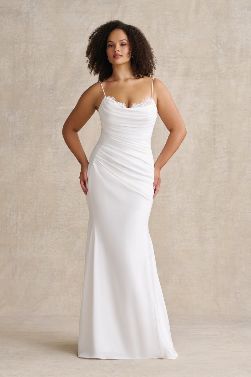 Allure Bridals Romance R3973NS