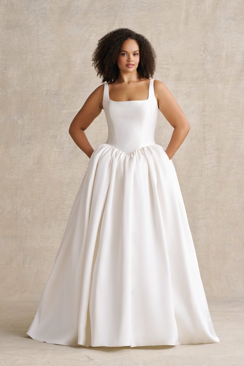 Allure Bridals Romance R3987A