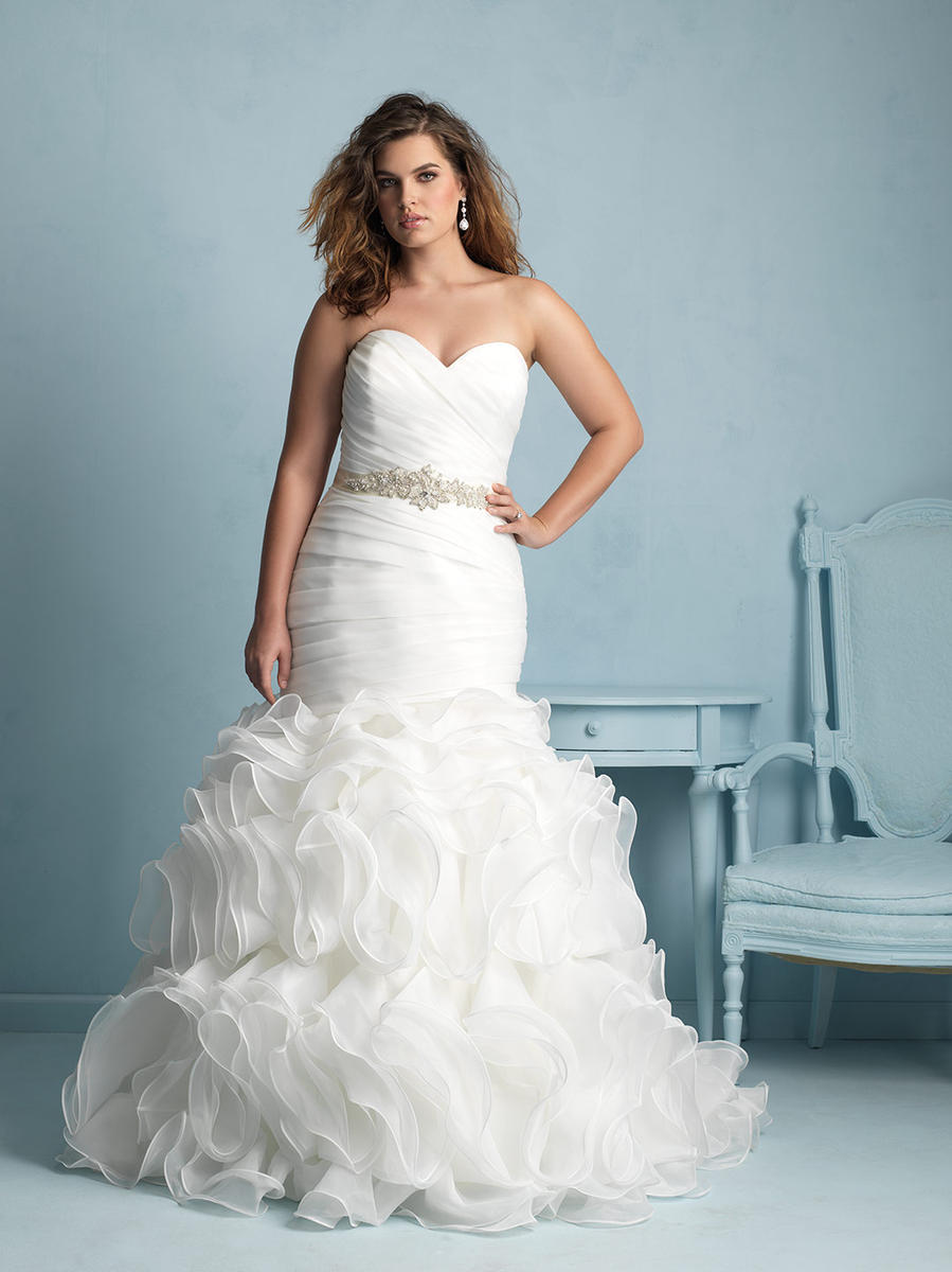 Allure Bridal Women Size Colleciton W353
