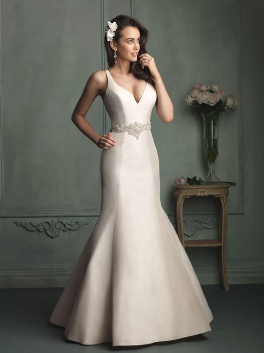 Allure Bridal Dress only-No belt. 9112