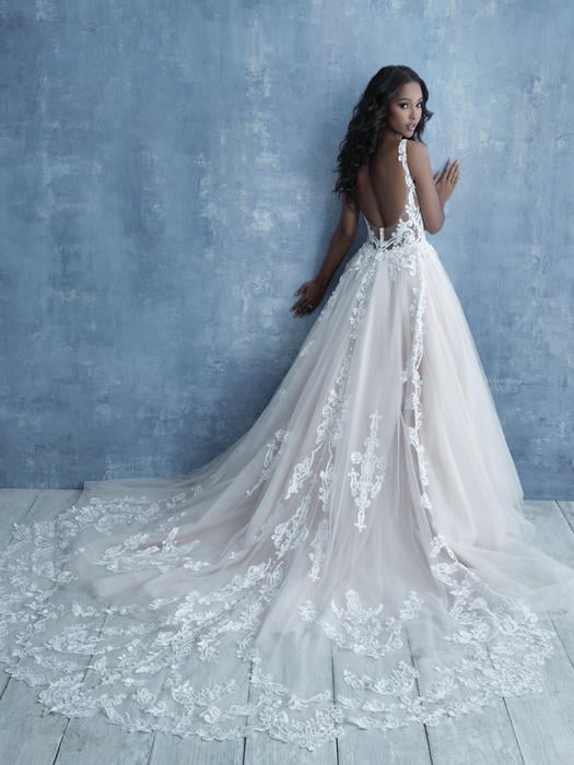 Hwd048 New Mori Slim Bra Wedding Gown Long Tailed Wedding Dress - China  Dress and Wedding Dress price