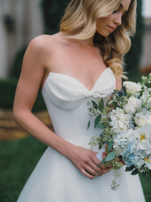 Allure Bridal A1474