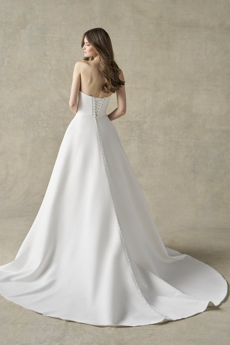 Allure Bridal A1474