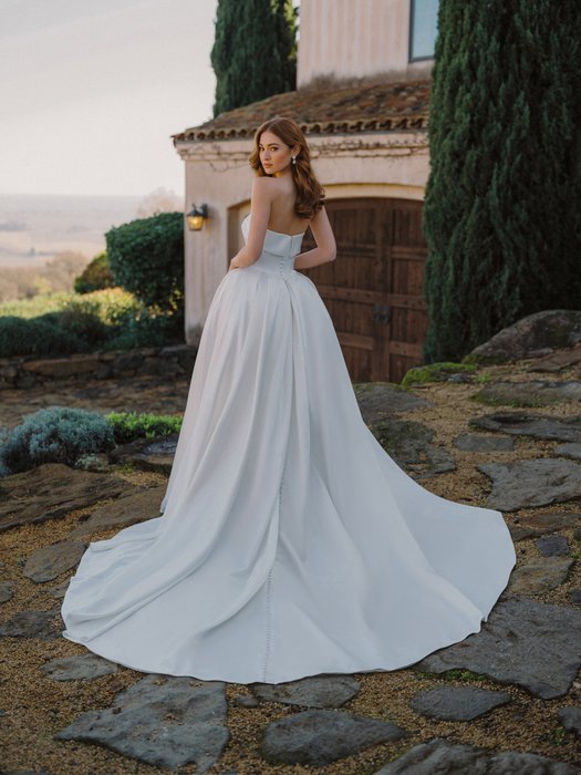 Allure Bridal A1476
