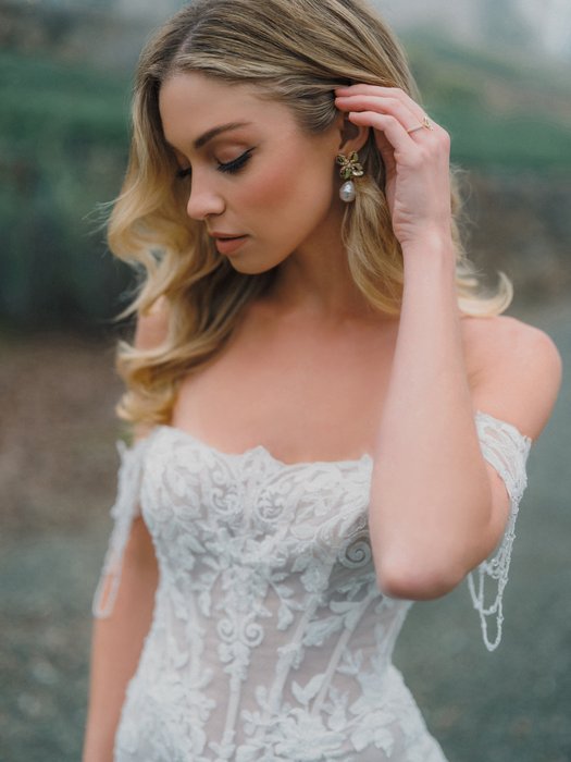 Allure Bridal A1478