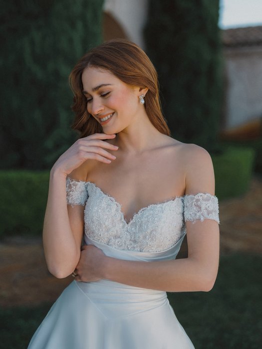 Allure Bridal A1479