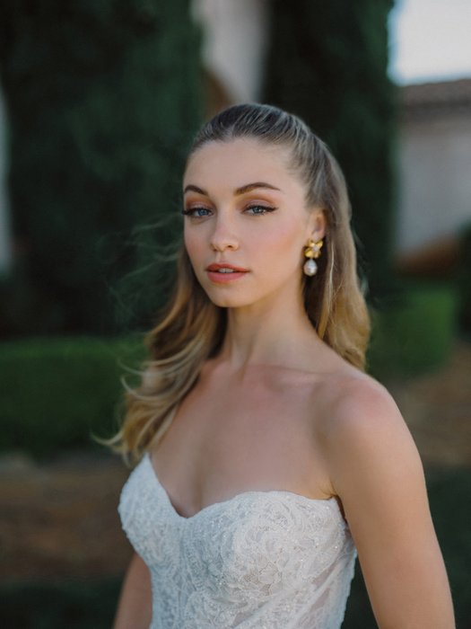 Allure Bridal A1481