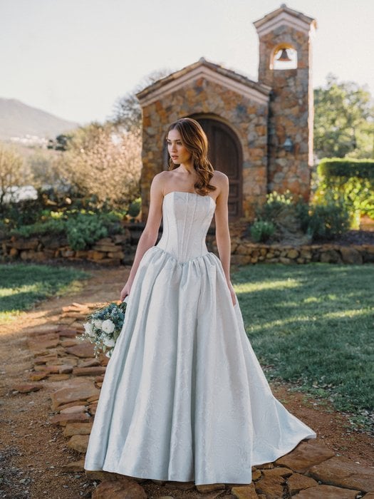 Allure Bridal A1482