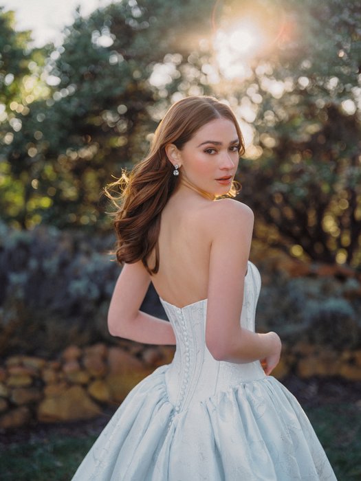 Allure Bridal A1482