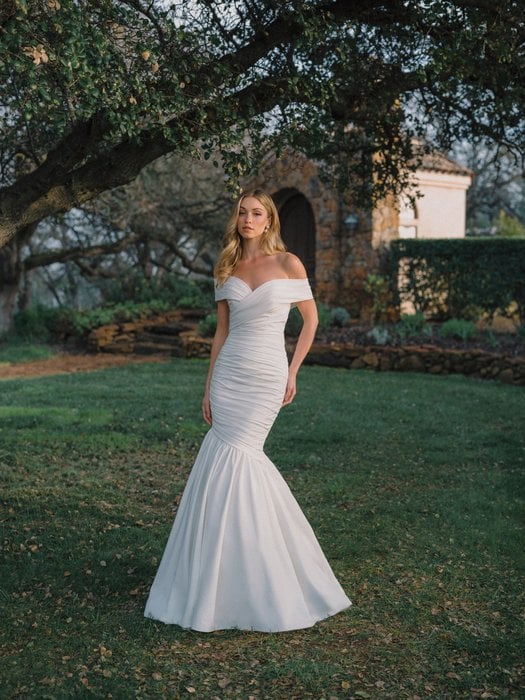 Allure Bridal A1483