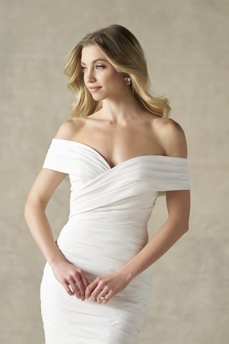 Allure Bridal A1483