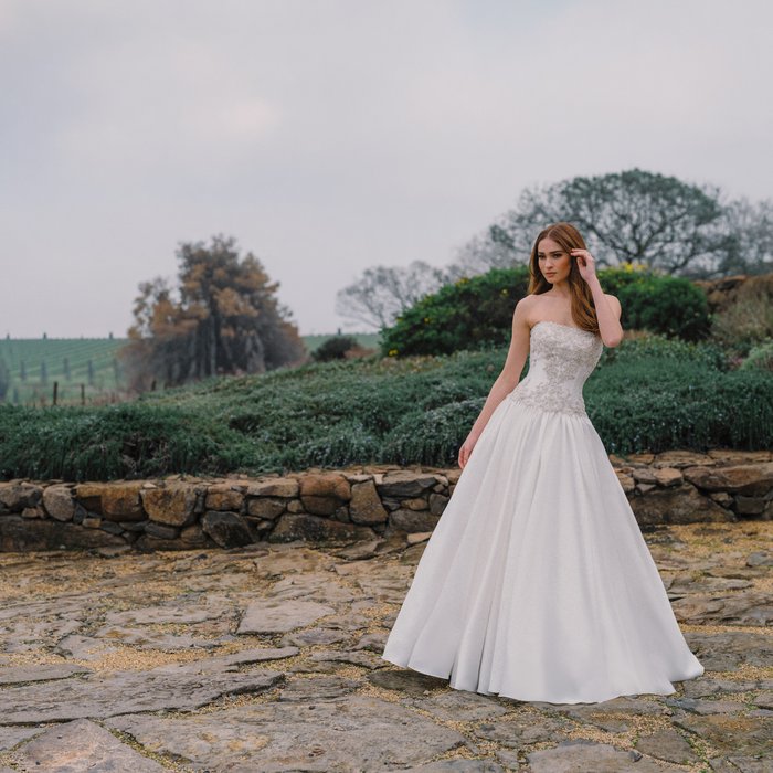 Allure Bridal A1487
