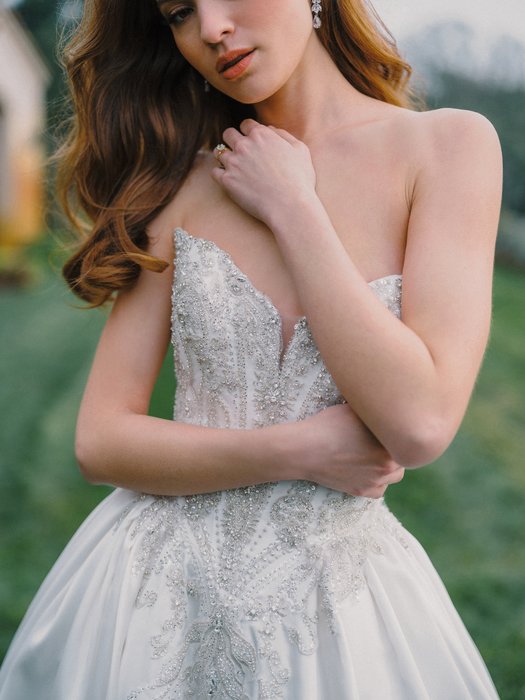 Allure Bridal A1490