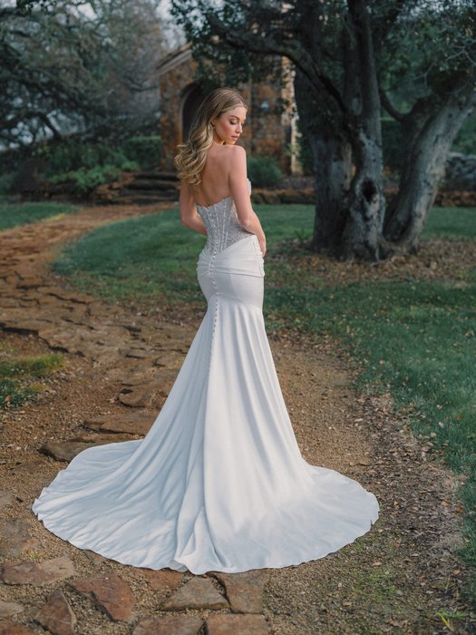 Allure Bridal A1491