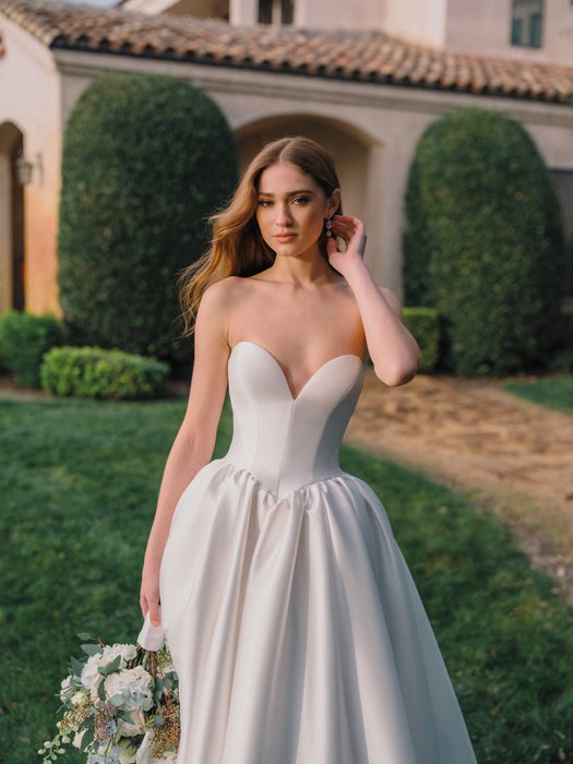 Allure Bridal A1492