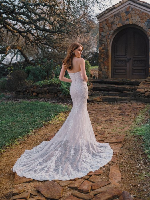 Allure Bridal A1493