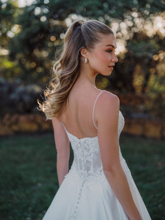 Allure Bridal A1494