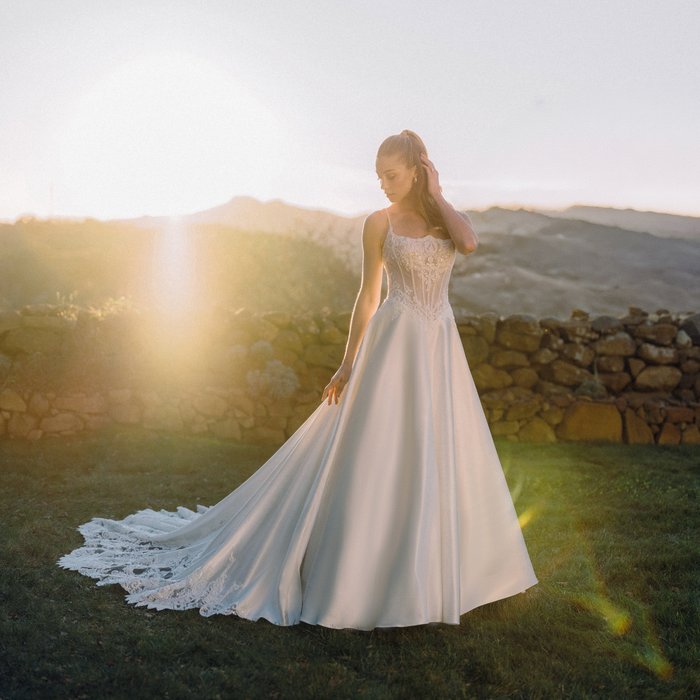 Allure Bridal A1494