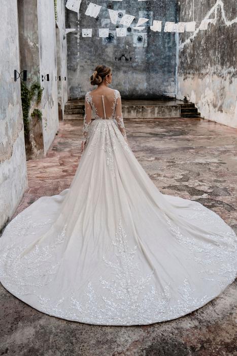 Allure Couture Bridal C661T