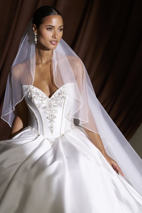 Allure Couture Bridal C842