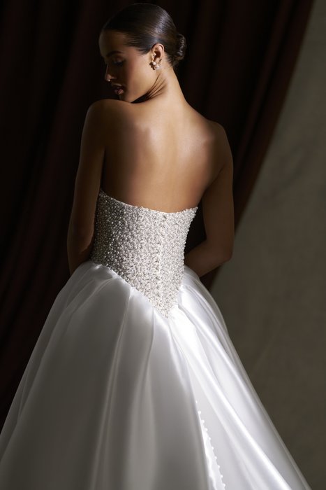 Allure Couture Bridal C846
