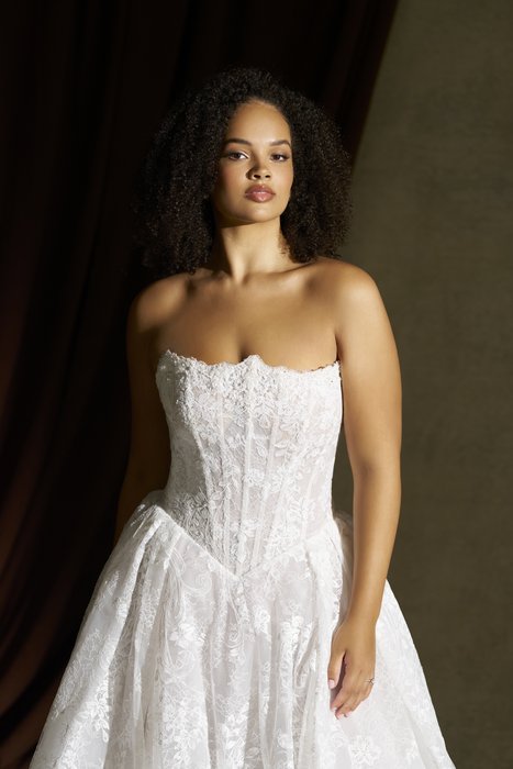 Allure Couture Bridal C850