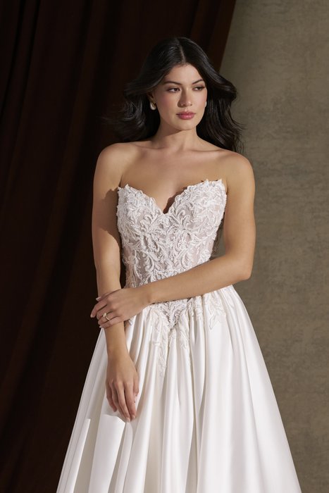 Allure Couture Bridal C851
