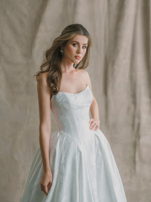 Abella by Allure E608