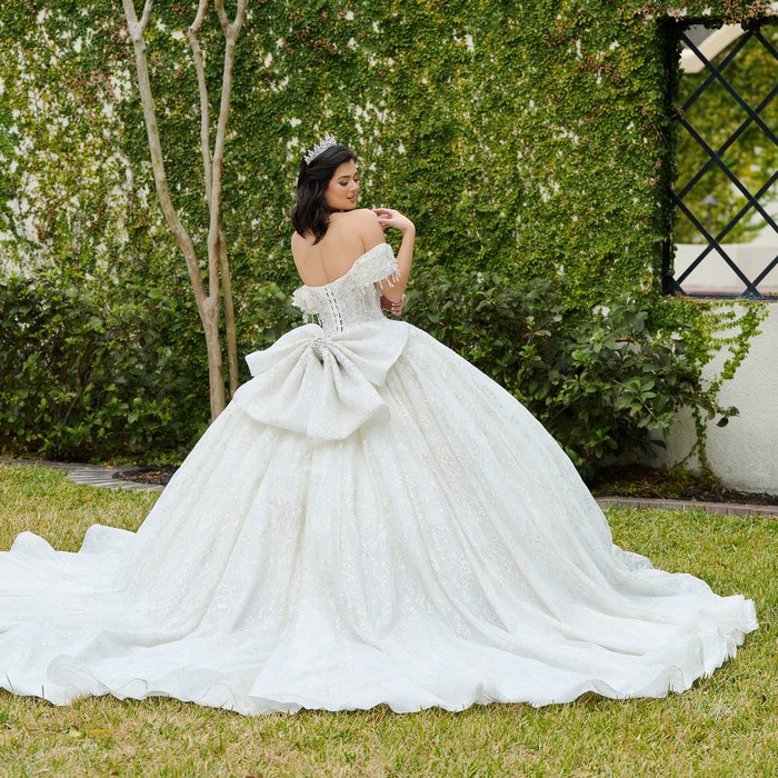 AmaBella Quince Q1104