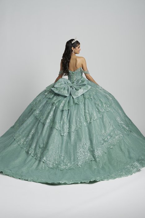 AmaBella Quince Q1108