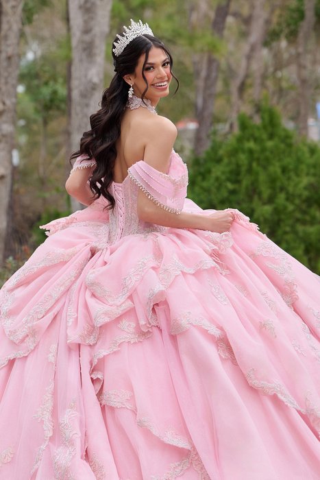 AmaBella Quince Q1114