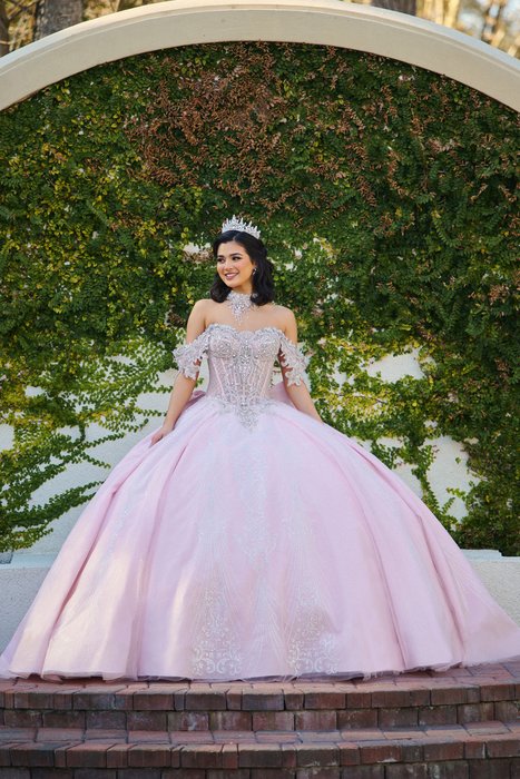 AmaBella Quince Q1118