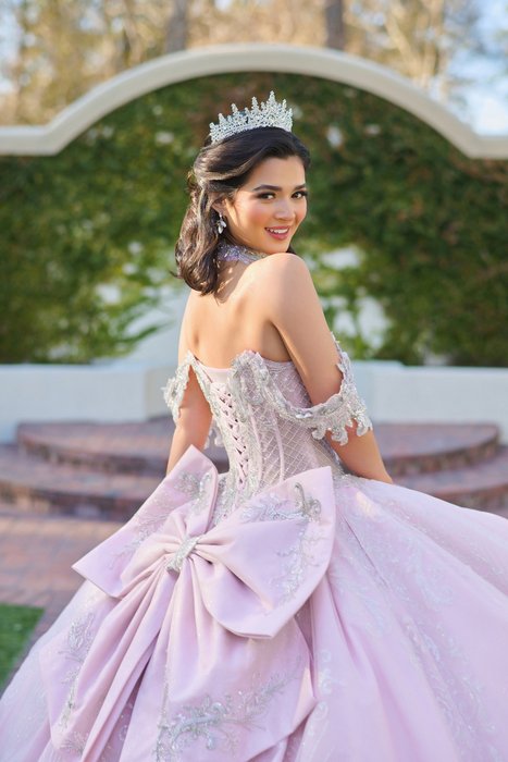 AmaBella Quince Q1118