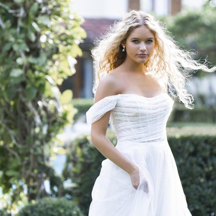 Romance Bridal by Allure R3862