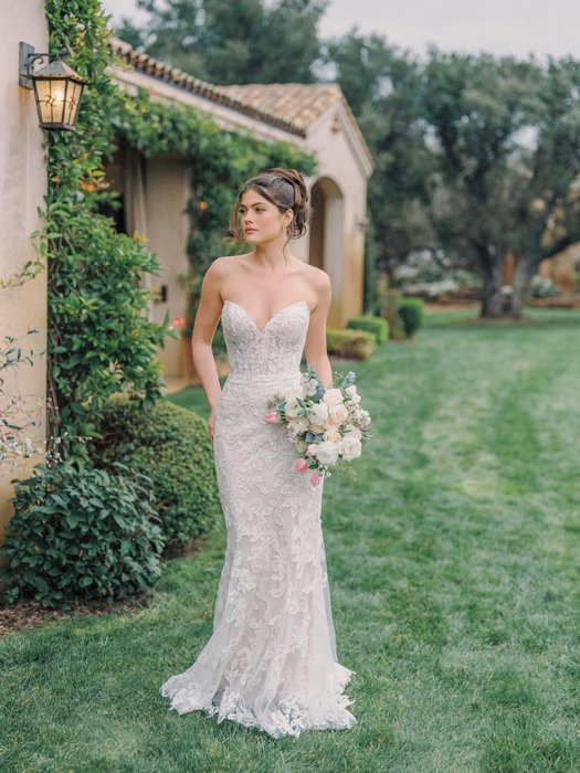 Romance Bridal by Allure R3971