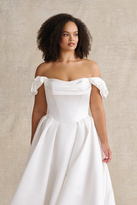 Romance Bridal by Allure R3972P