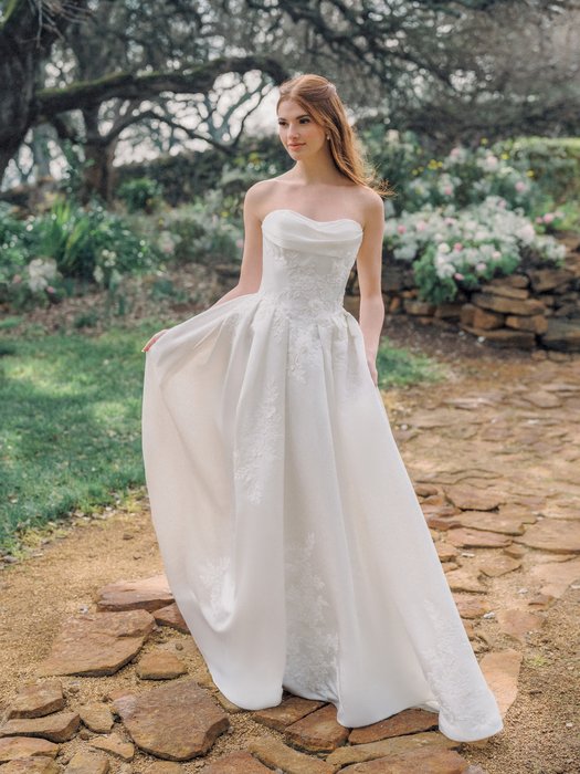 Romance Bridal by Allure R3972