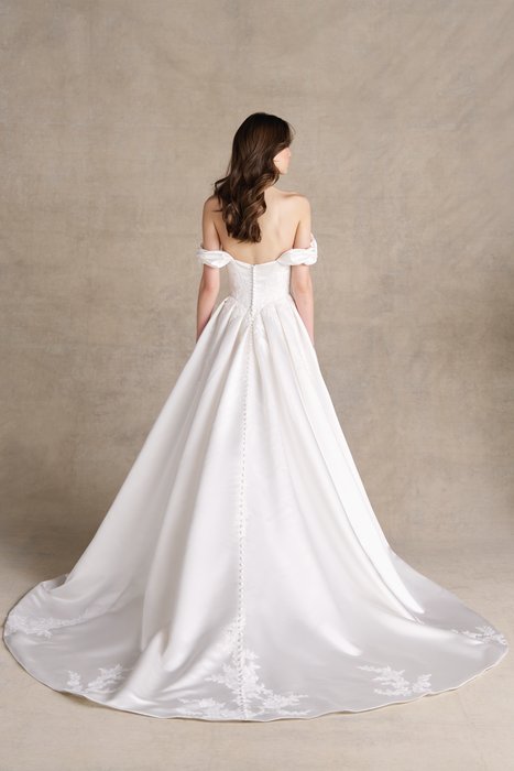 Romance Bridal by Allure R3972