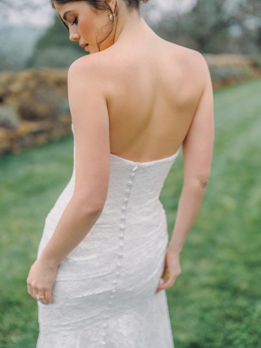 Romance Bridal by Allure R3977