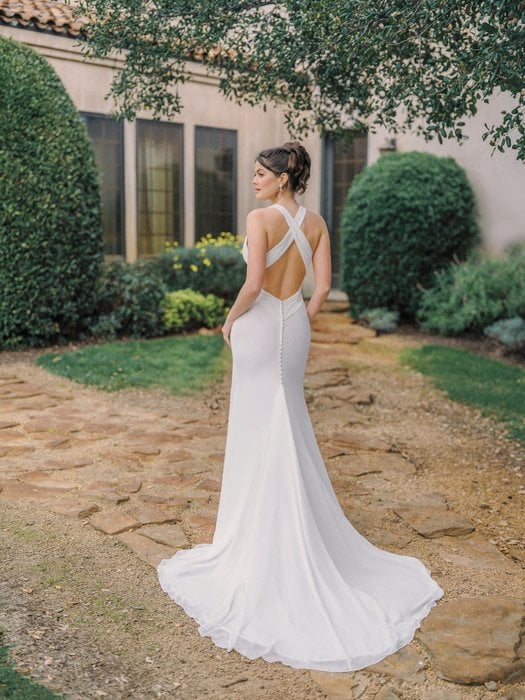Romance Bridal by Allure R3979