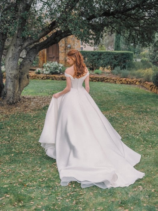 Romance Bridal by Allure R3982