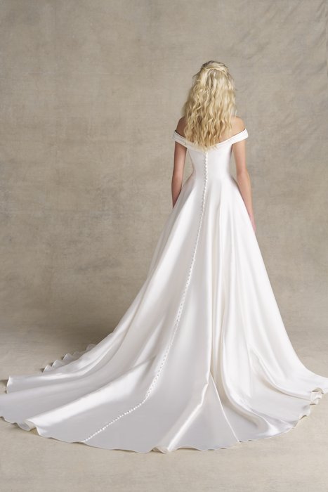 Romance Bridal by Allure R3982