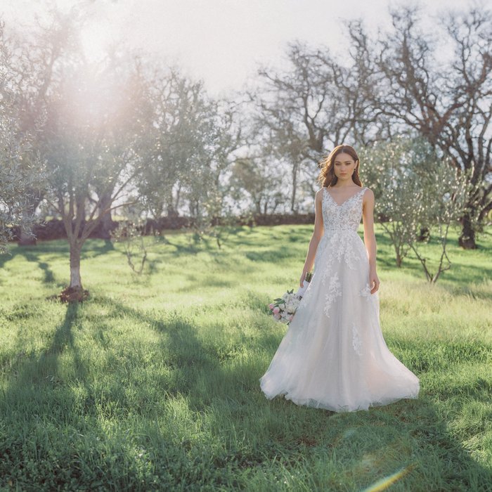 Romance Bridal by Allure R3983